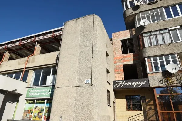 На Ковельській у Луцьку знесуть незаконно добудований поверх