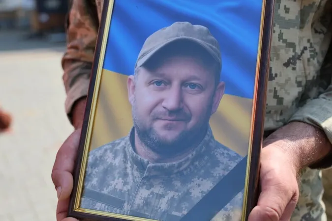 Навіки додому: у Луцьку попрощалися з воїном Андрієм Малим, який загинув на Харківщині