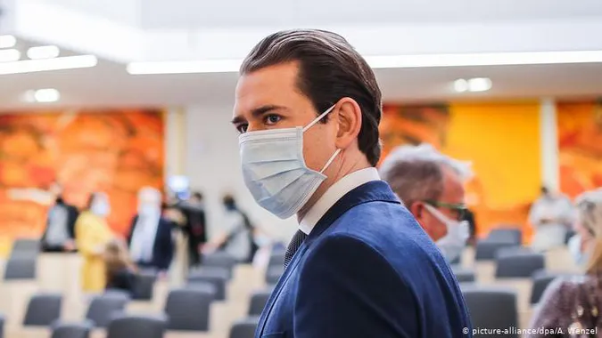 В Австрії для боротьби з коронавірусом відстежуватимуть дані смартфонів