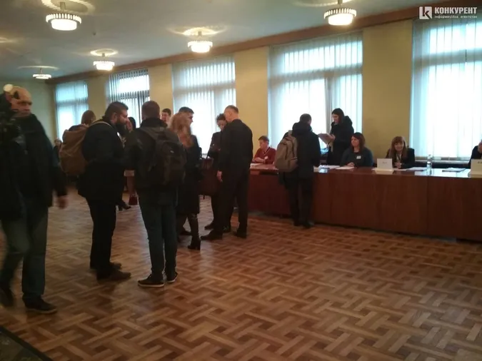 У СНУ стартувало голосування на виборах ректора (фото)