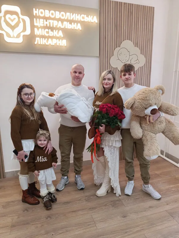 Хлопчиків більше, ніж дівчаток: скільки немовлят народилось у Нововолинську в березні (фото)