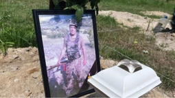 Скандал на Волині: доньці померлого бійця Юрія Торбича відмовили у перепохованні батька (фото, відео)