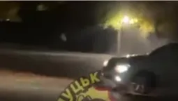У Луцьку влаштували дрифт на мокрому асфальті (відео)