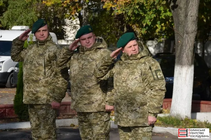 Як у Луцьку прикордонники святкують день Захисника України (фото)