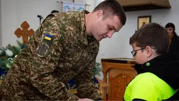 На Волині родинам загиблих нацгвардійців вручили державні нагороди (фото)