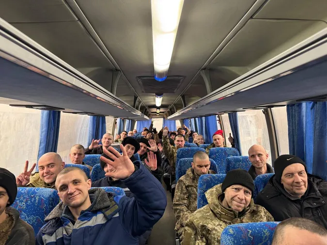 Україна повернула з російського полону 150 захисників (фото)