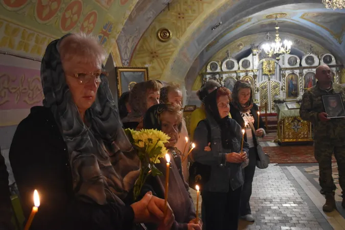 У Луцьку попрощались із Героєм Олександром Вибачем (фото)