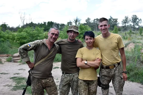 Пресофіцерка 14 ОМБр розповіла, як жінки служать у війську (фото)