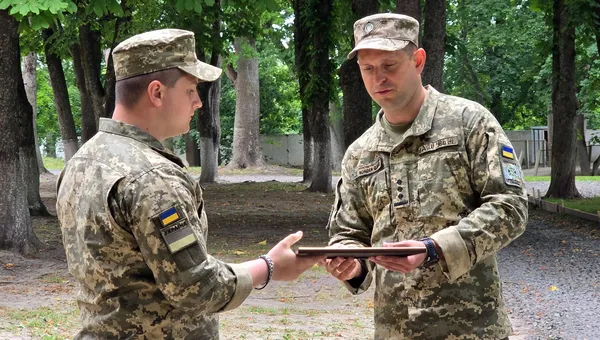 28 бійців Волинського прикордонного загону отримали державні та відомчі нагороди (фото)