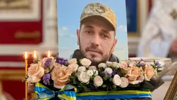 У Нововолинську попрощалися з Героєм Олександром Шпуром (фото)