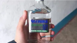 Муніципали придбали у двох лучанок саморобну горілку (фото)