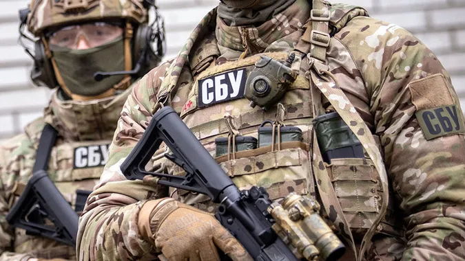 СБУ викрила постачальників медобладнання, які зривали поставки до госпіталів