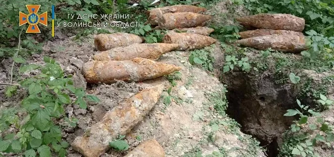 У Ковелі знайшли 17 артилерійських снарядів (фото)