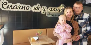 Після поранення, втрати зору і народження доньки: ветеран із Волині відкрив власне кафе (фото)