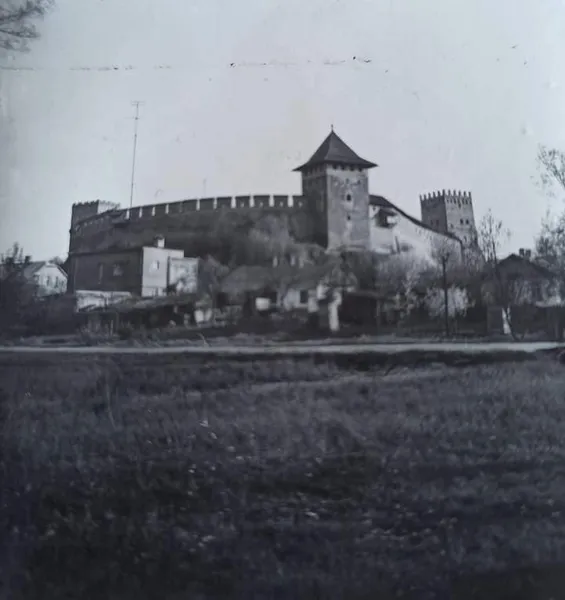Показали маловідомі кадри Луцького замку (ретрофото)