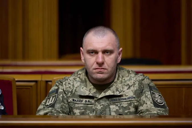 Верховна Рада викликає голову СБУ Малюка до доповіді після розслідування Bihus.Info