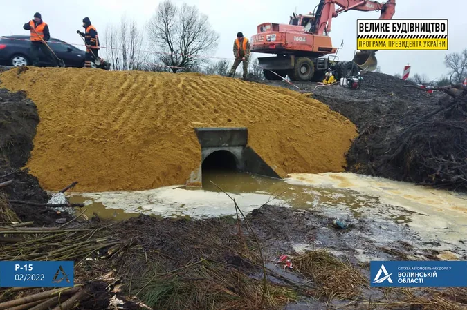 На Волині триває ремонт дороги між Ковелем і Турійськом (фото, відео)