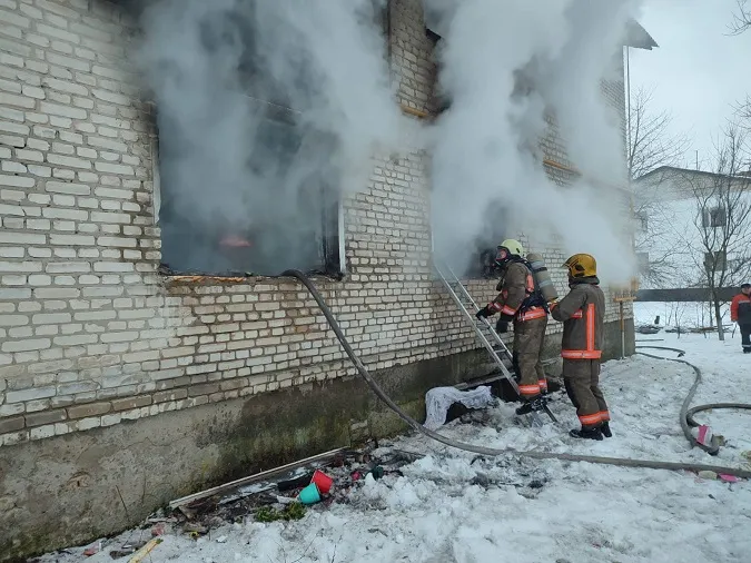 У Любешеві в квартирі вибухнув газовий балон – постраждав чоловік (фото)