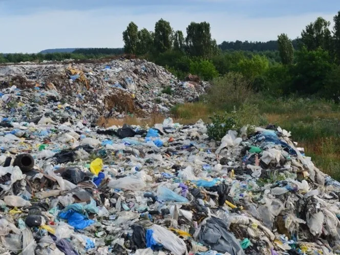 Брищенське сміттєзвалище не буде приймати сміття з інших областей