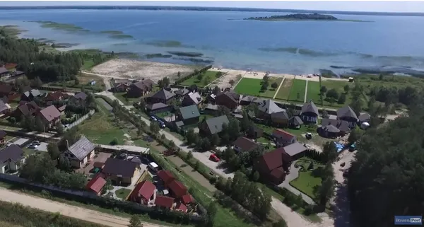 Іллічівка знаходиться між Грядою та Пульмом