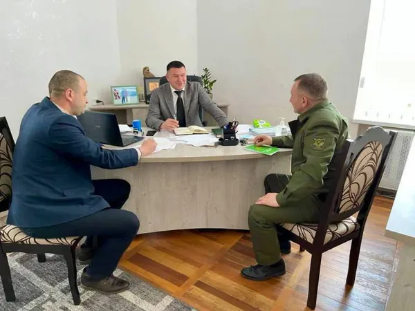Волинські лісівники спільно з громадами борються з пожежами в екосистемах
