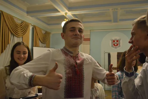 Із калитою та обмазуванням сажею: якими були Андріївські вечорниці у волинському музеї (фото)