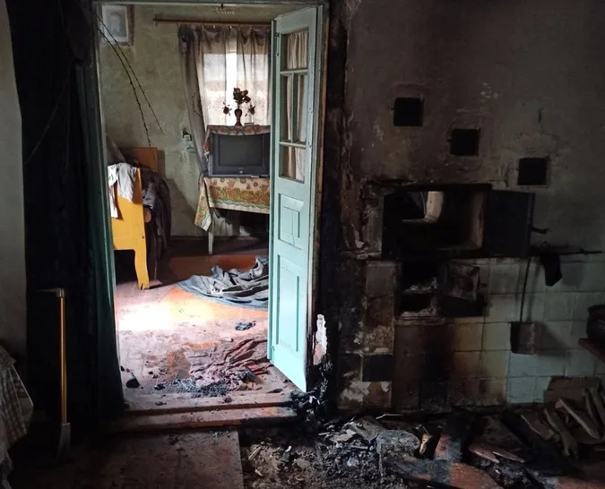 У Луцькому районі горів будинок: на місці знайшли тіло чоловіка (фото, відео)
