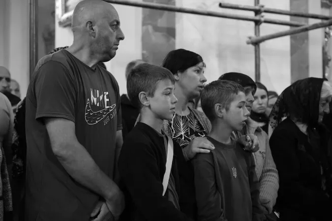 У Луцьку попрощалися із загиблим на Донеччині десантником Михайлом Кузьмою (фото)