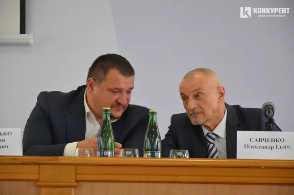 Як соромив та хвалив Савченко голову Луцької РДА Тараса Яковлева (репортаж)