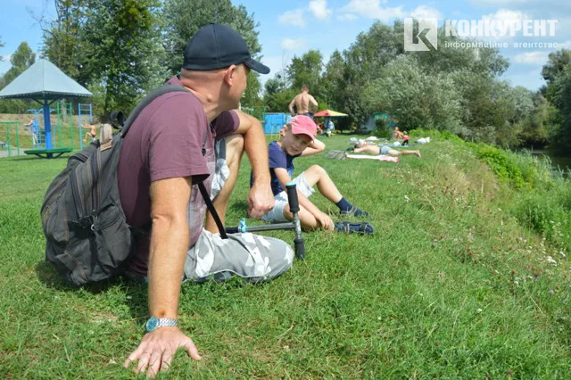 Що коїться на центральному пляжі Луцька в останній день літа (фото)