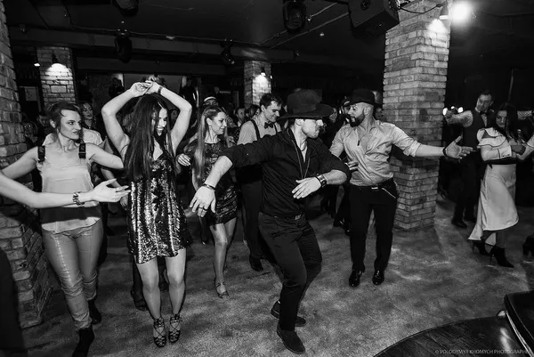 Lutsk Salsa Club: Сальса – це про стосунки чоловіка та жінки
