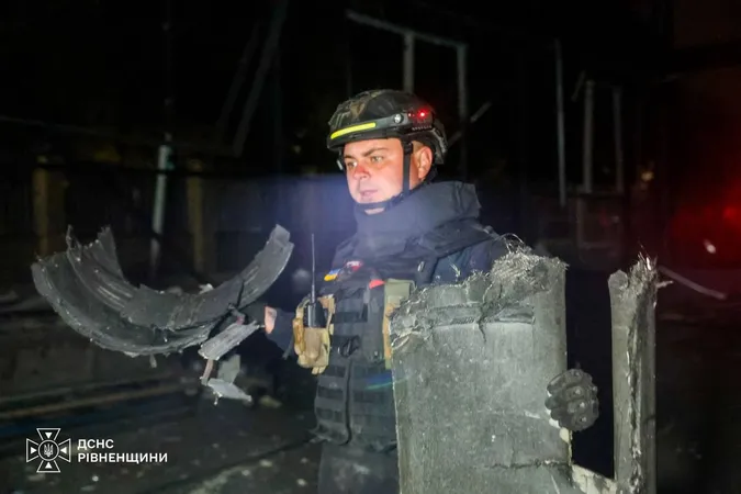 На Рівненщині внаслідок нічного удару РФ постраждали дві жінки