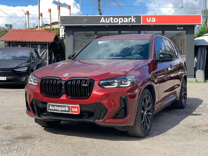 Як змінився український ринок автомобілів із пробігом: від стихійних майданчиків до сучасних автоплатформ