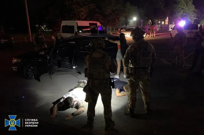 На Львівщині затримали «тероборонівців», які викрадали людей (фото)