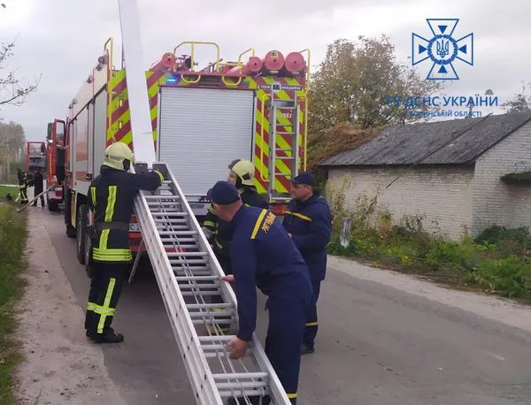 На Волині ледве не згорів будинок (фото, відео)