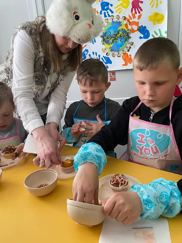 «Всі ми різні, всі ми рівні»: у Підгайцях для дітей інклюзивного центру провели цікавий квест (фото)
