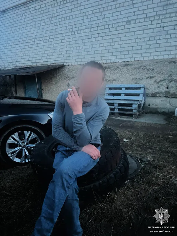 П'яний і «без прав»: у Ковелі водій ВАЗ врізався в авто (фото)