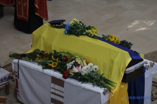У Києві попрощались із загиблим пілотом «Джусом» (фото)