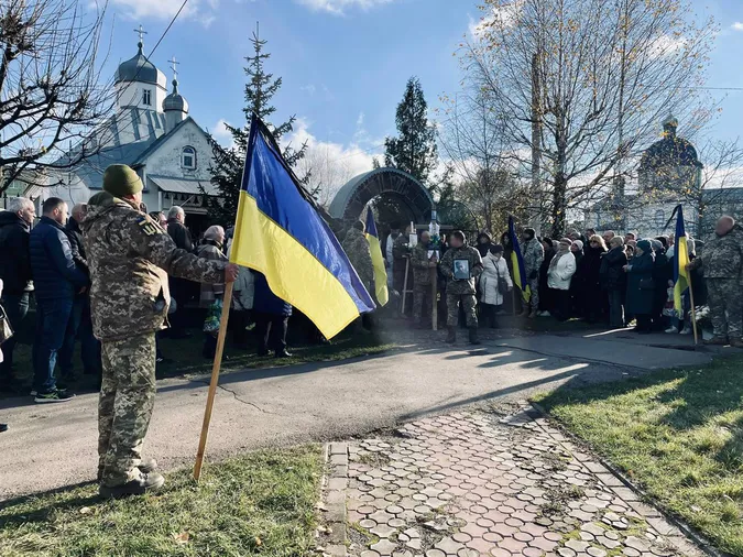 Назавжди 45: у Нововолинську провели в останню дорогу Євгена Сороку