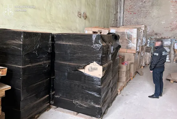 «Солодкий фальсифікат»: на Прикарпатті викрили підпільне виробництво вафель (фото)