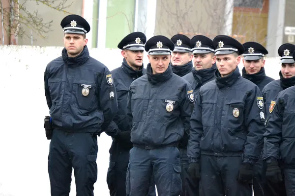 У Луцьку прийняли присягу майже півсотні нових патрульних (фото)