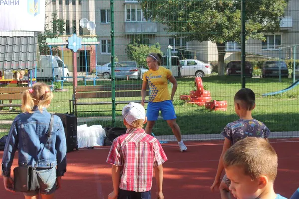 Волинська олімпійка Ірина Климець потренувала лучан: як це було (ФОТО)