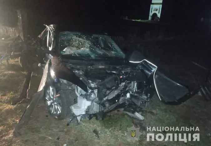 На Волині у страшній ДТП загинула 17-річна дівчина (фото, відео)