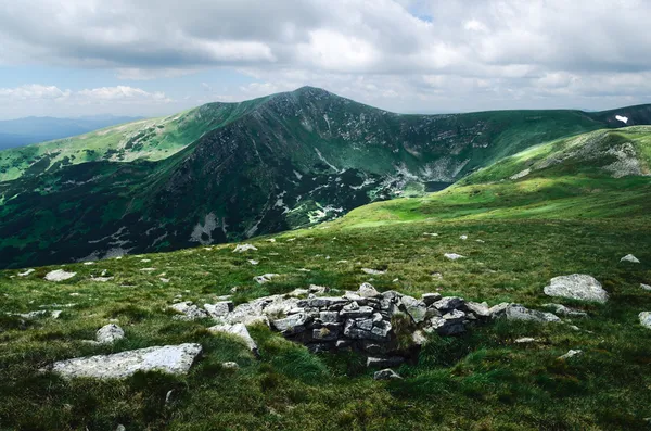 Фотограф Олександр КАЛІНІН: про гори, походи-соло та полювання за світанком