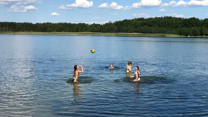 Що насправді з водою у Світязі: результати перевірки після скарг туристів