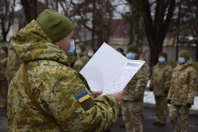 У Луцьку прикордонники-новобранці склали військову присягу (фото)