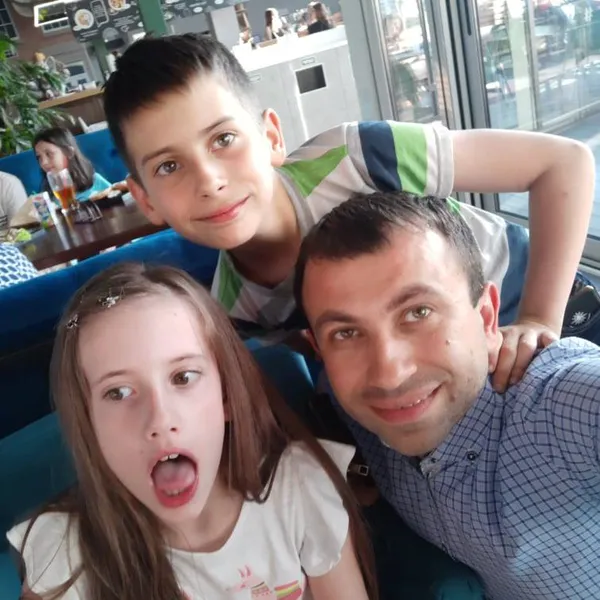 Бути батьком: як виховують дітей відомі луцькі татусі (фото)