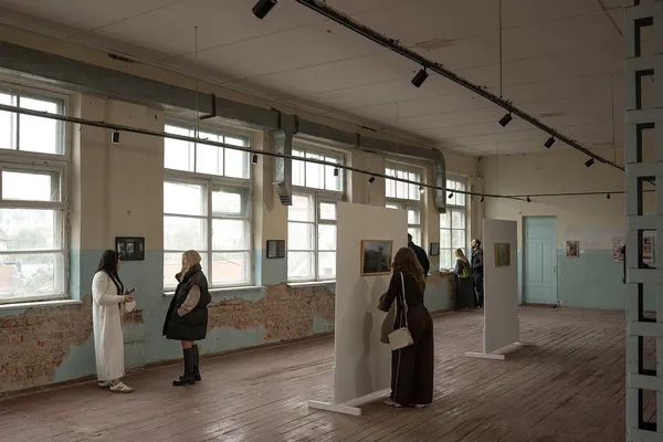 Мистецтво війни: у Луцьку презентували фотовиставку «Візуальна історія Миколаєва» (фото)