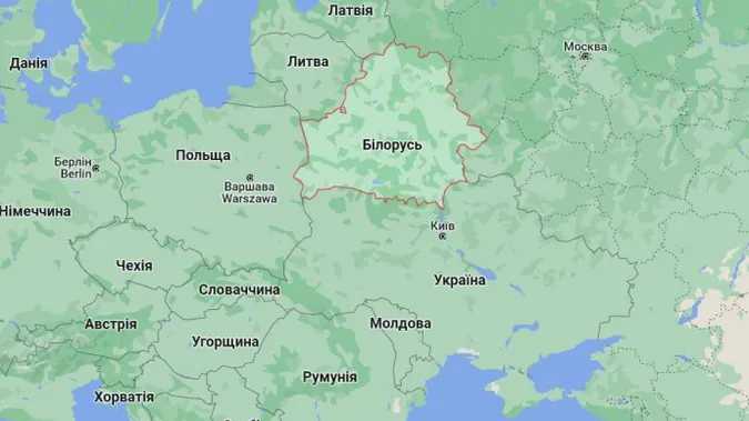 Допускає війну: Лукашенко створює нове командування біля України
