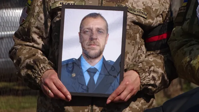 На Волині попрощалися з воїном Василем Кравчуком, який два роки вважався зниклим (фото)